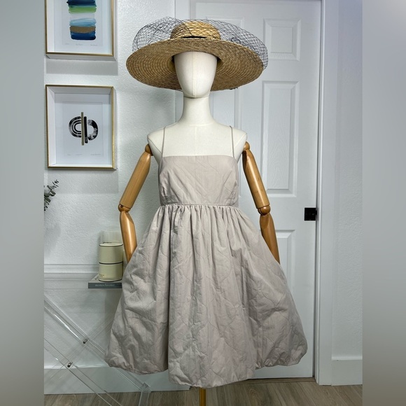 H&M light gray dress with pockets - Picture 5 of 14